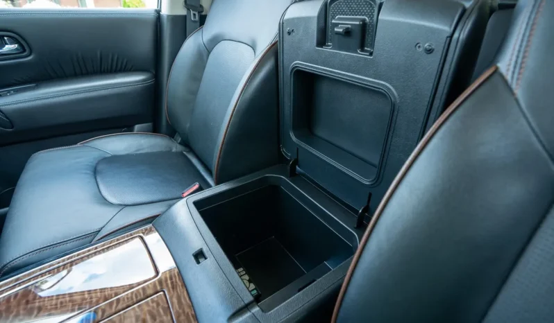 
								2017 Nissan Armada Platinum full									