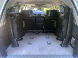 
										2014 Toyota Land Cruiser URJ200 full									