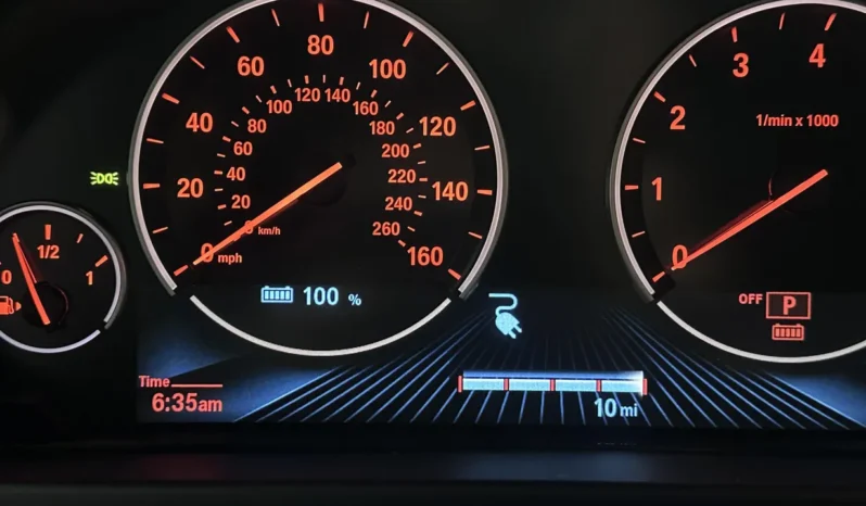
								2017 BMW X5 xDrive40e F15 Plug-In Hybrid full									