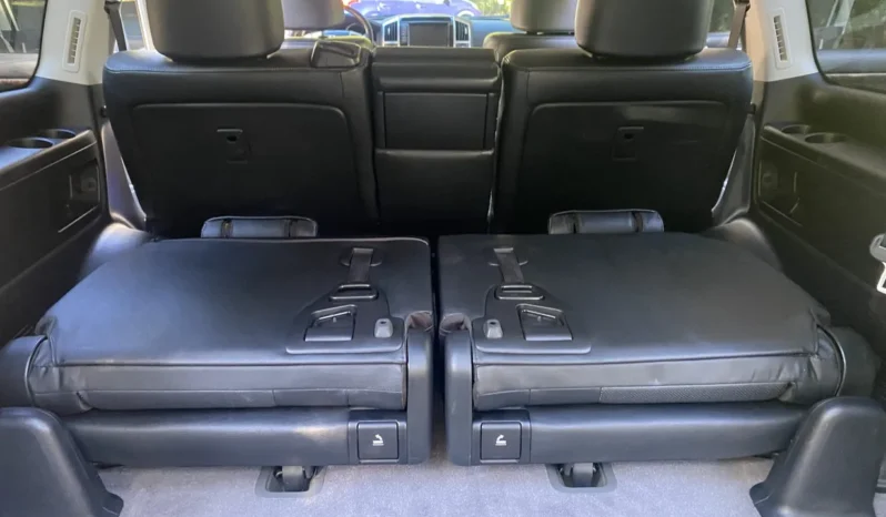 
								2014 Toyota Land Cruiser URJ200 full									
