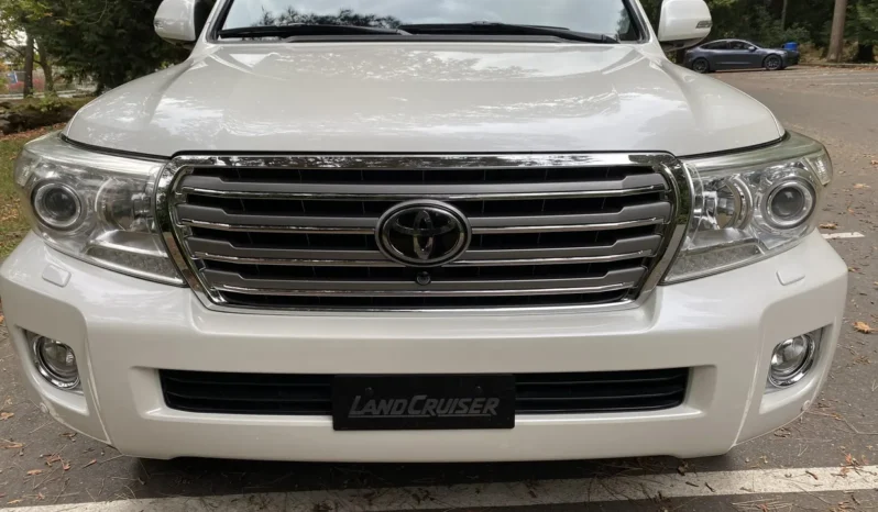 
								2014 Toyota Land Cruiser URJ200 full									