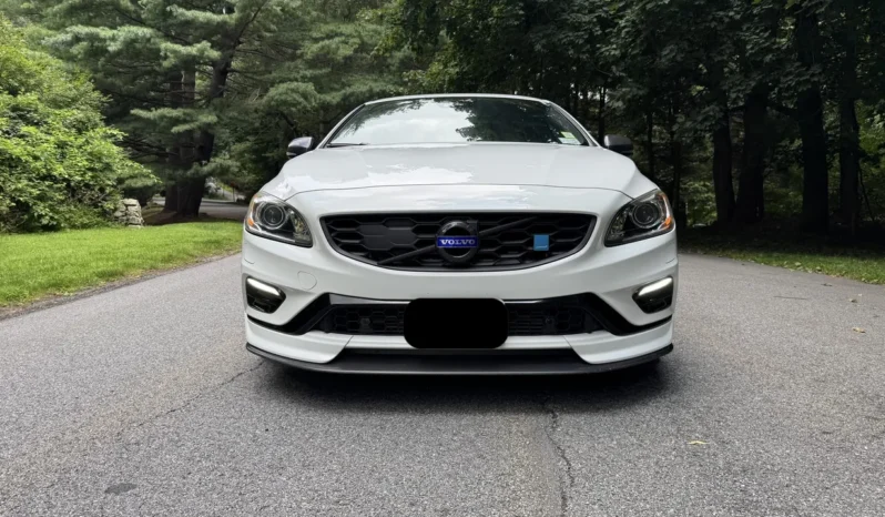 
								2018 Volvo V60 T6 Polestar full									