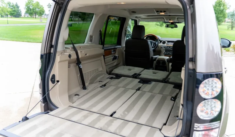 
								2015 Land Rover LR4 HSE Luxury full									