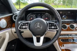 
										2019 Mercedes-Benz E450 4MATIC Wagon full									