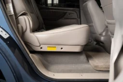 
										2006 Toyota Sequoia Limited full									