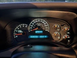 
										2005 GMC Yukon XL SLT full									
