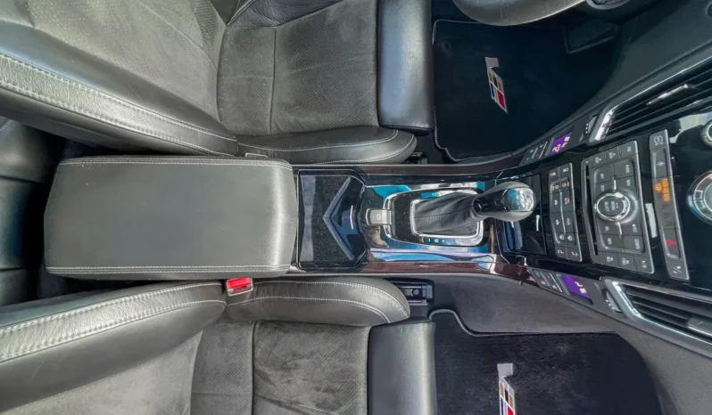 
								2012 Cadillac CTS-V Wagon Supercharged full									