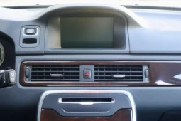 
										2012 Volvo XC70 3.2 full									