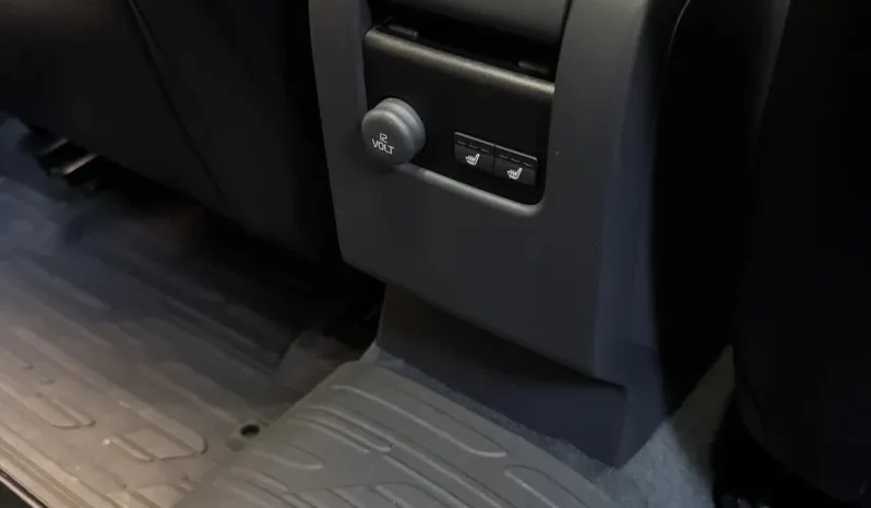 
								2018 Volvo V60 T6 Polestar full									