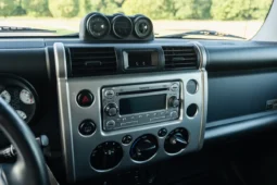 
										2014 Toyota FJ Cruiser Trail Teams Ultimate Edition full									