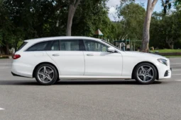 
										2019 Mercedes-Benz E450 4MATIC Wagon full									