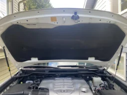 
										2014 Toyota Land Cruiser URJ200 full									