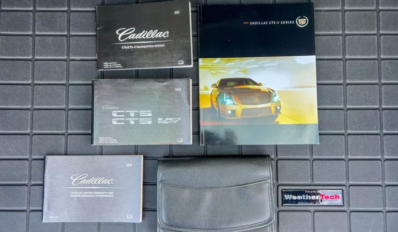
								2012 Cadillac CTS-V Wagon Supercharged full									