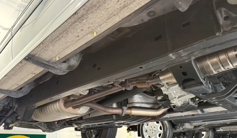 
								2006 Toyota Sequoia Limited full									