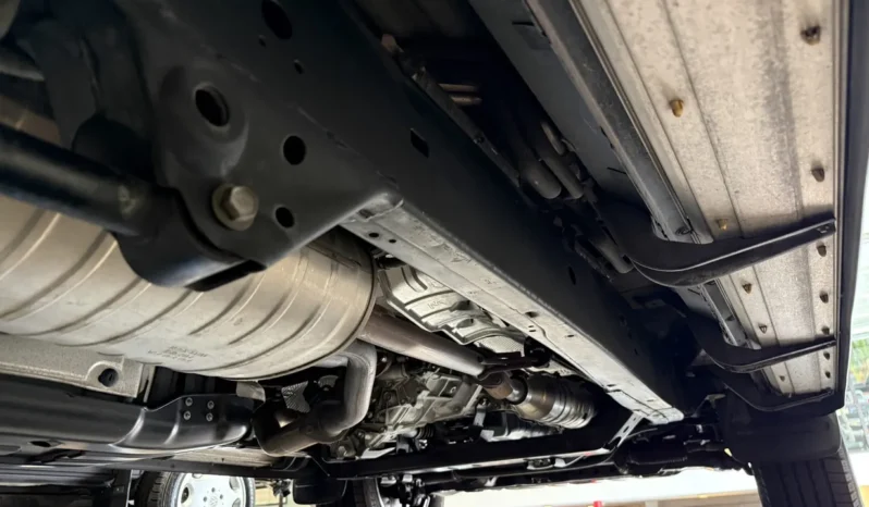 
								2006 Toyota Sequoia Limited full									