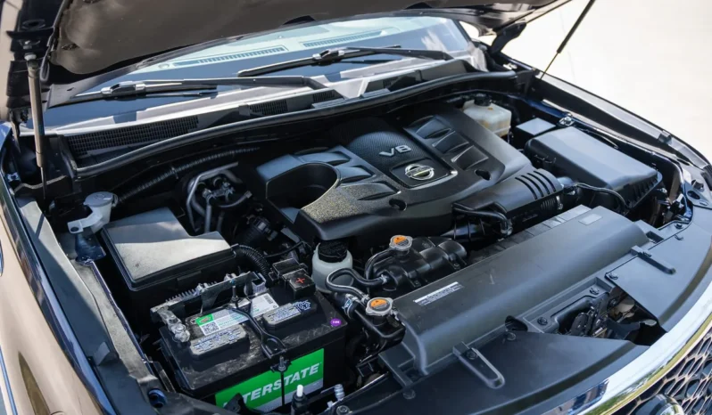 
								2017 Nissan Armada Platinum full									
