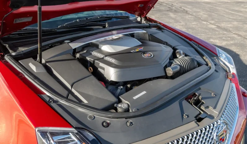 
								2012 Cadillac CTS-V Wagon Supercharged full									