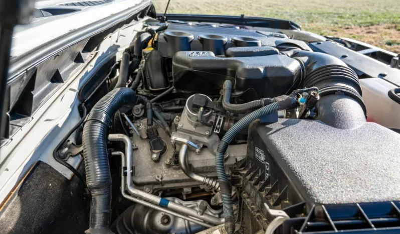 
								2014 Toyota FJ Cruiser full									