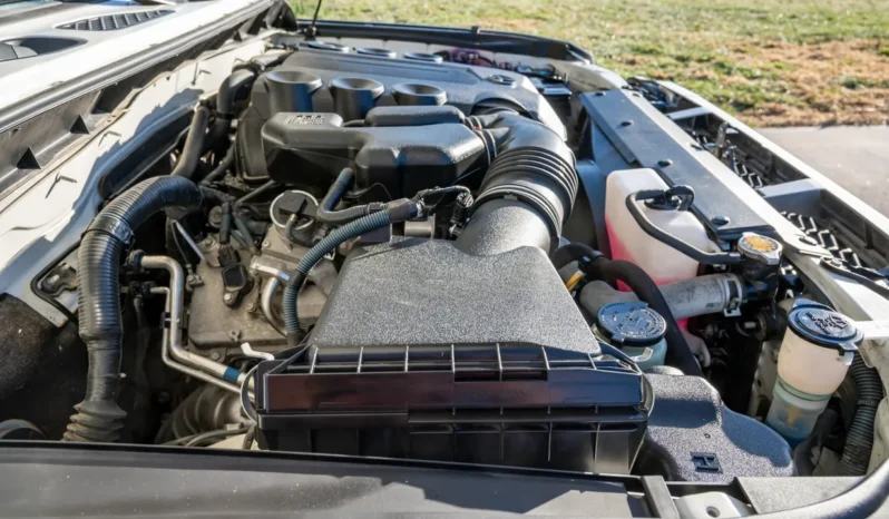 
								2014 Toyota FJ Cruiser full									