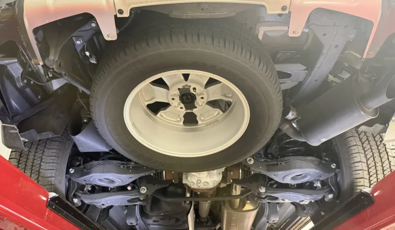 
								2017 Nissan Armada Platinum full									