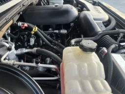 
										2005 GMC Yukon XL SLT full									