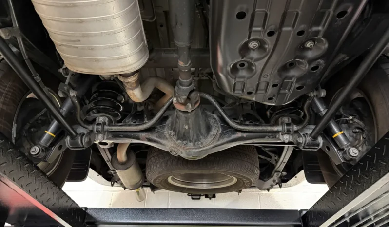 
								2006 Toyota Sequoia Limited full									