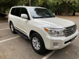 
										2014 Toyota Land Cruiser URJ200 full									