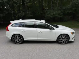 
										2018 Volvo V60 T6 Polestar full									