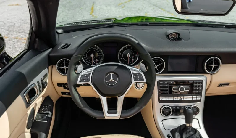 
								2014 Mercedes-Benz SLK55 AMG P30 full									