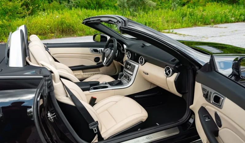 
								2014 Mercedes-Benz SLK55 AMG P30 full									