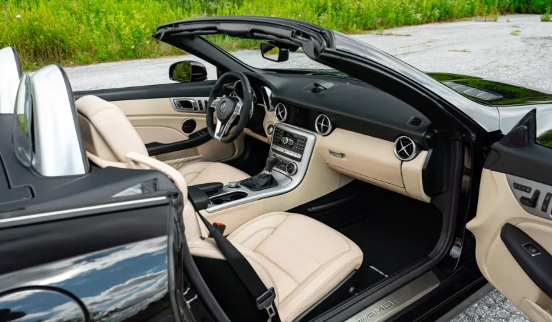 
								2014 Mercedes-Benz SLK55 AMG P30 full									