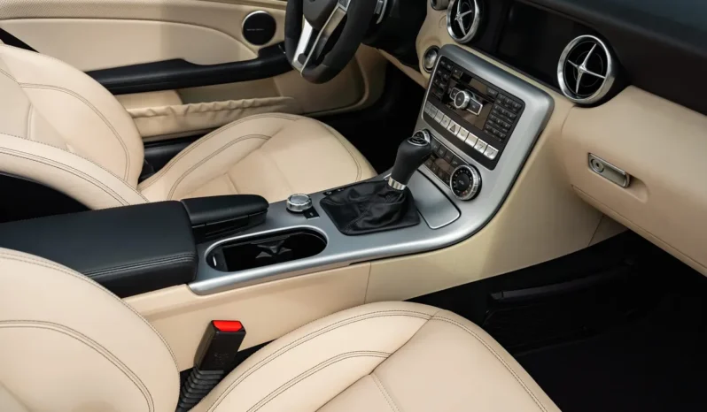 
								2014 Mercedes-Benz SLK55 AMG P30 full									
