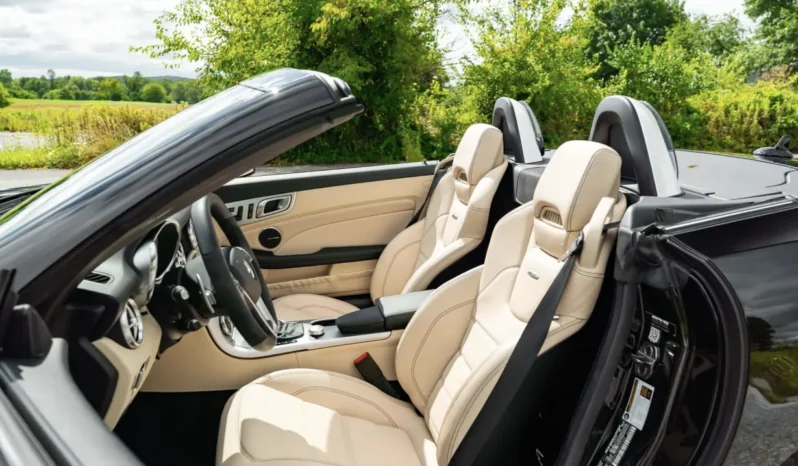 
								2014 Mercedes-Benz SLK55 AMG P30 full									